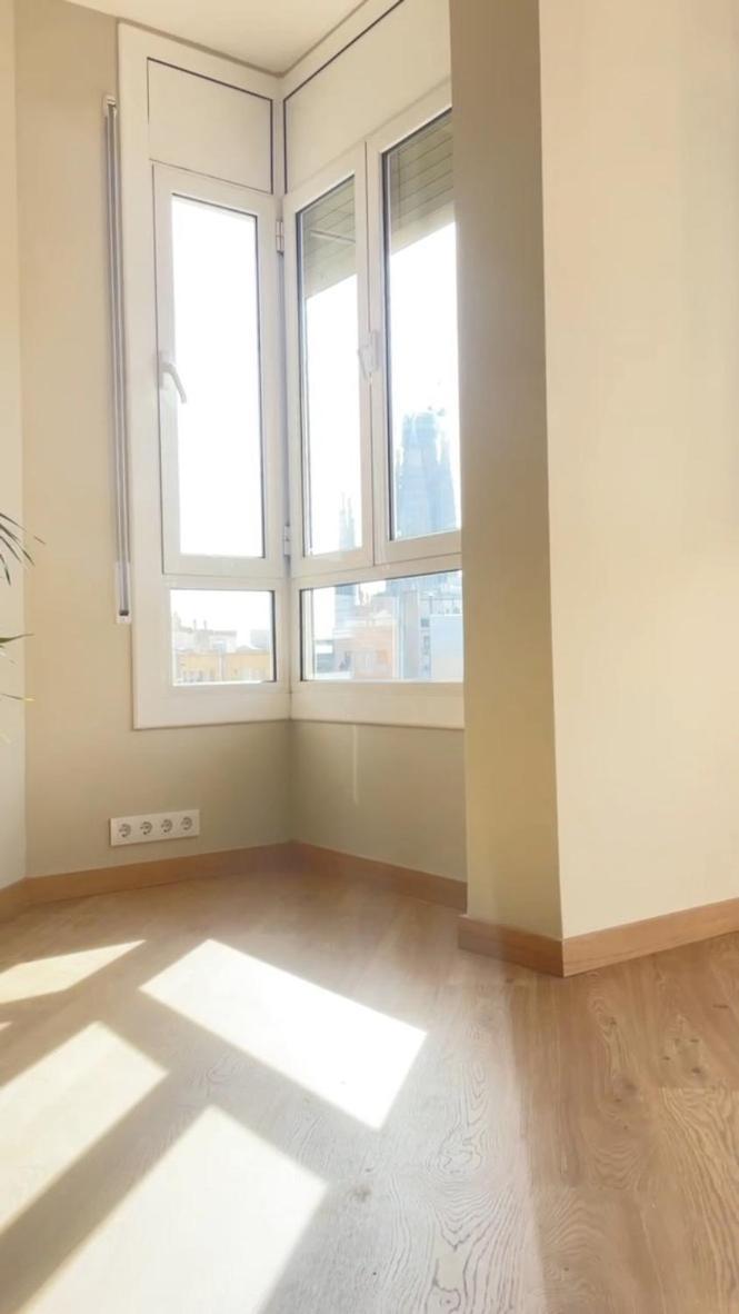 Apartment The View Of Sagrada Familia Barcelona